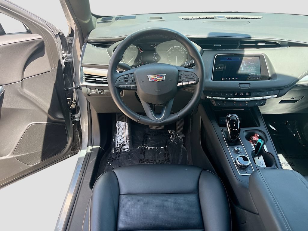Used 2023 Cadillac XT4 Premium Luxury AWD/4WD image 24