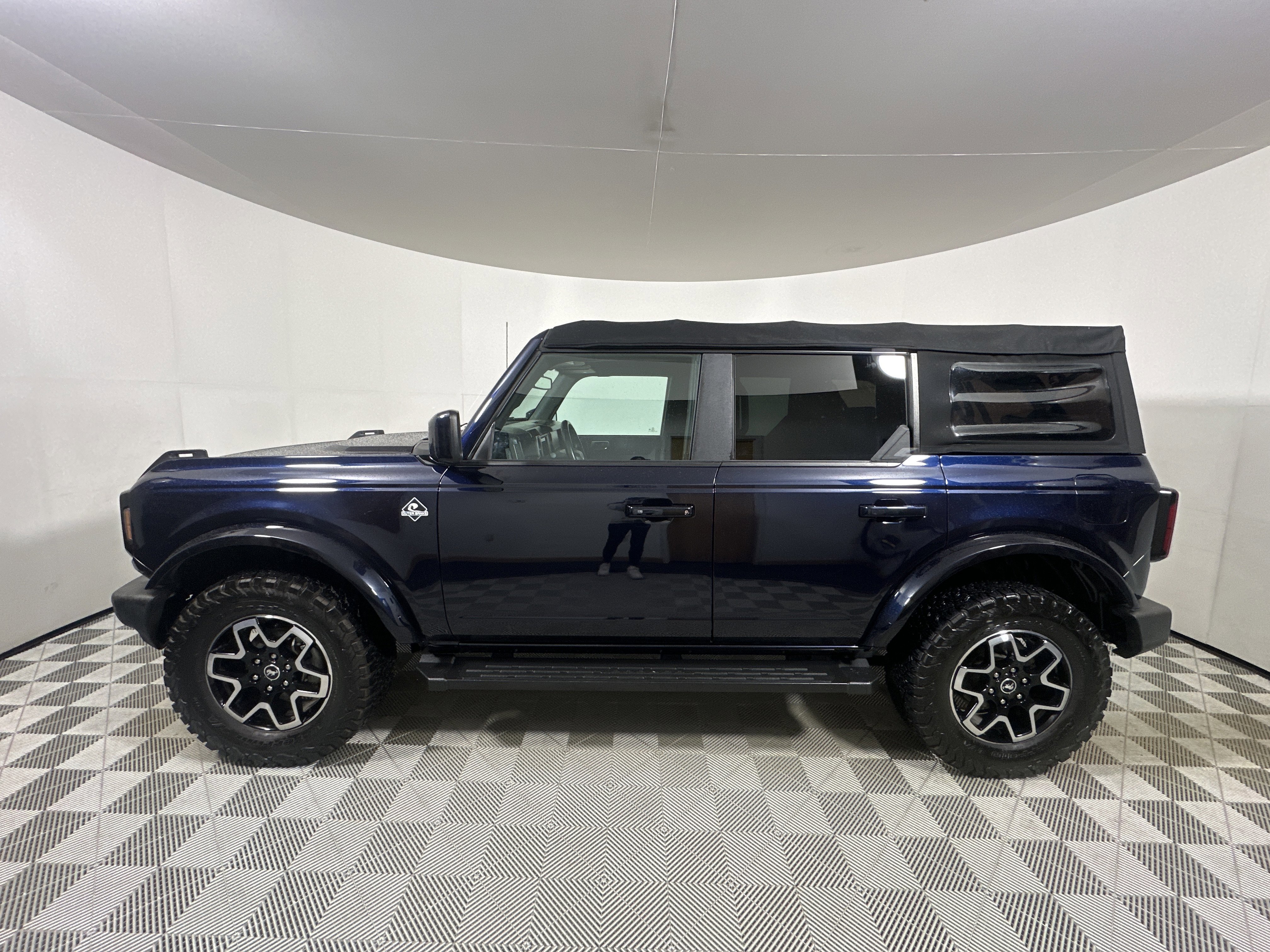 Certified 2021 Ford Bronco Outer Banks image 4