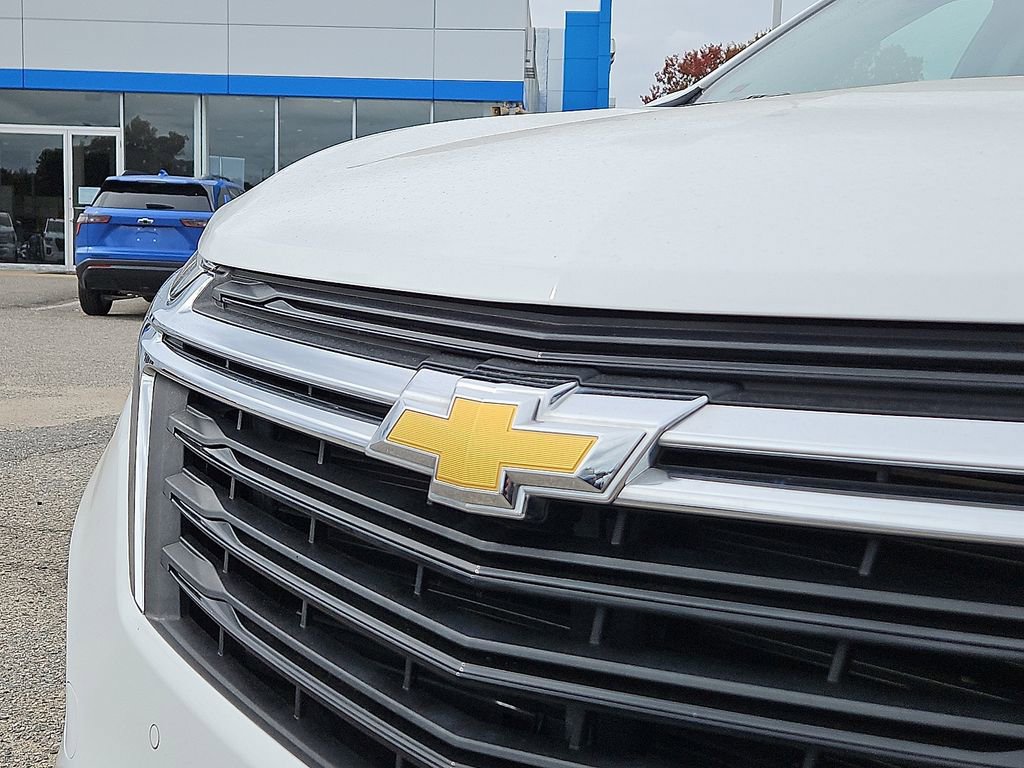 Used 2024 Chevrolet Equinox LT image 32