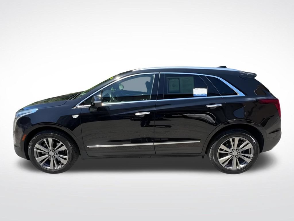 Used 2022 Cadillac XT5 Premium Luxury w/ Technology Package AWD/4WD image 7