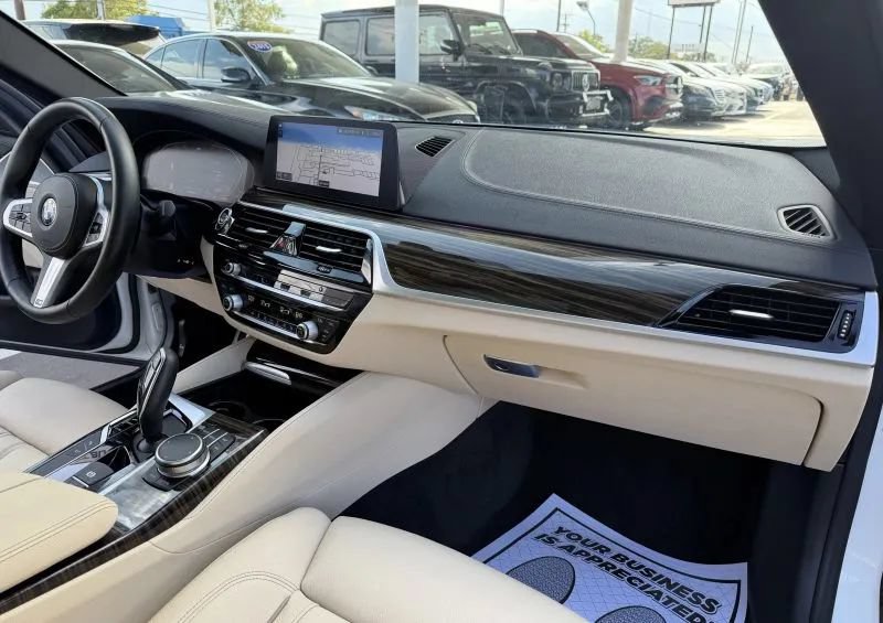 Used 2020 BMW 530i RWD image 48