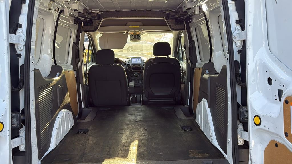 Used 2020 Ford Transit Connect XL image 28
