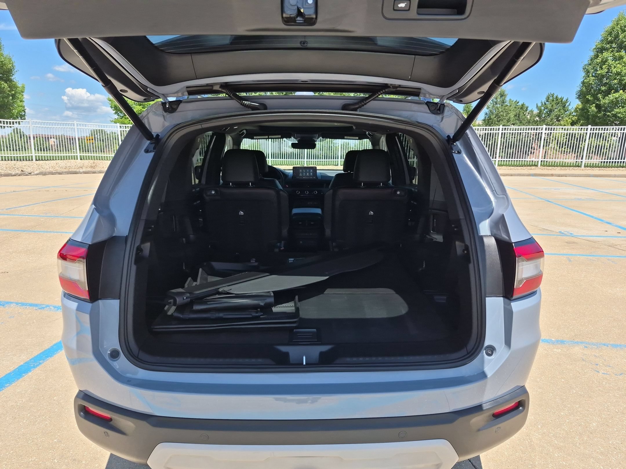 Certified 2024 Honda Pilot TrailSport image 27