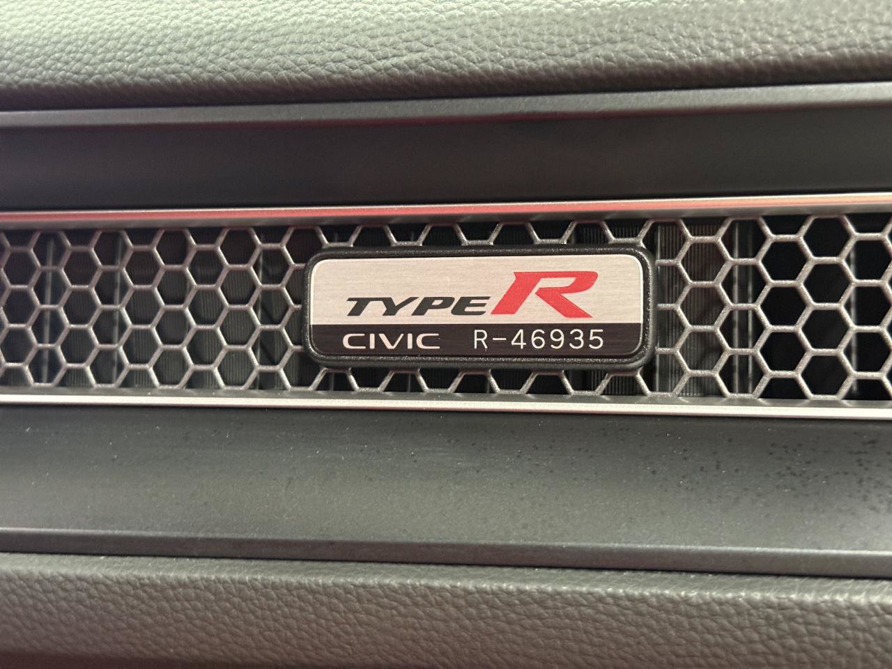 Used 2025 Honda Civic Type R image 30