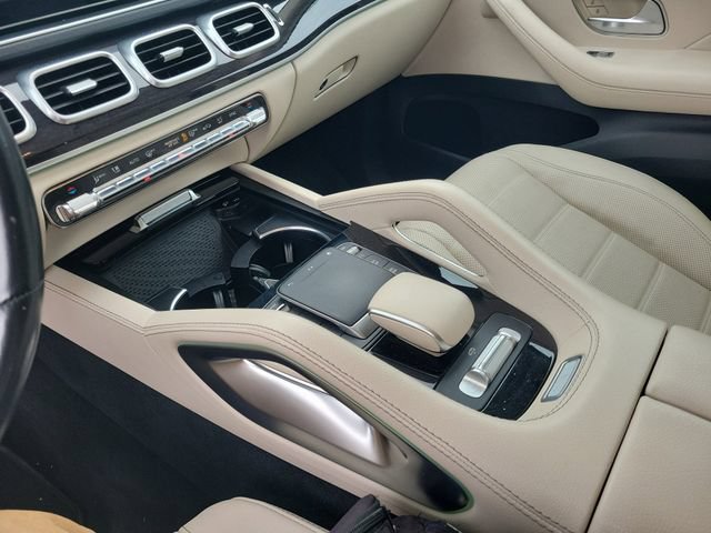 Used 2021 Mercedes-Benz GLS 580 4MATIC image 30