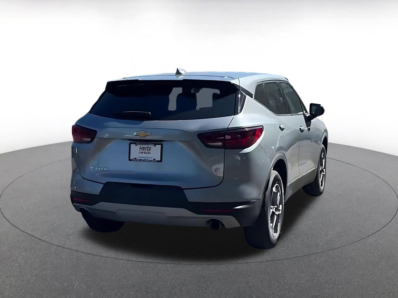 Used 2025 Chevrolet Blazer LT image 14