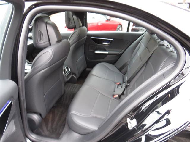 Used 2025 Mercedes-Benz C 300 4MATIC Sedan image 21