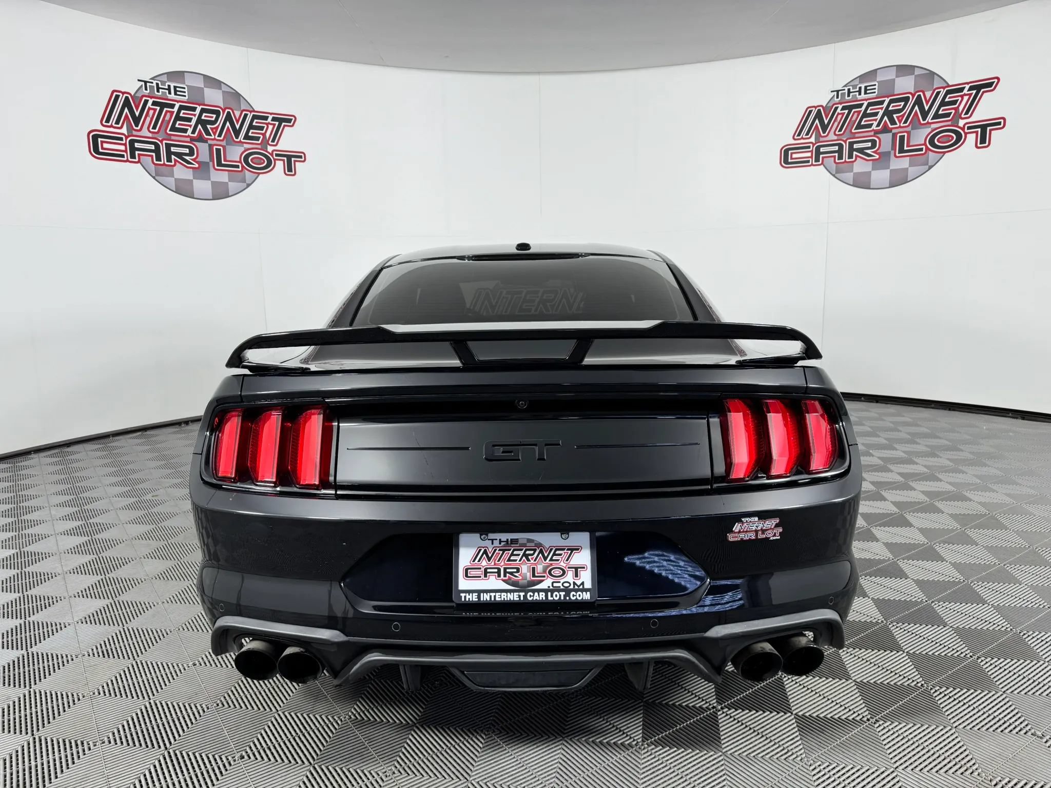 Used 2019 Ford Mustang GT Premium w/ Ford Safe & Smart Package RWD image 6