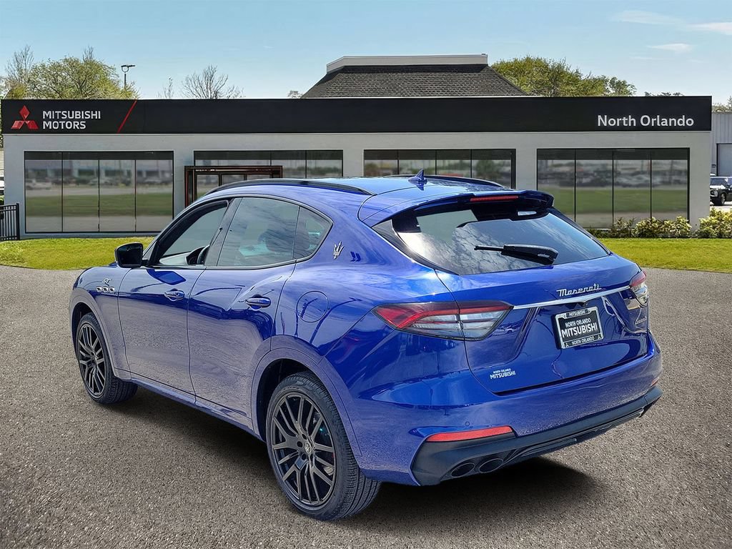 Used 2022 Maserati Levante GT AWD/4WD image 2