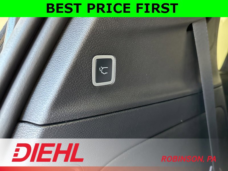 New 2026 Chrysler Pacifica Limited w/ S Appearance Package image 11