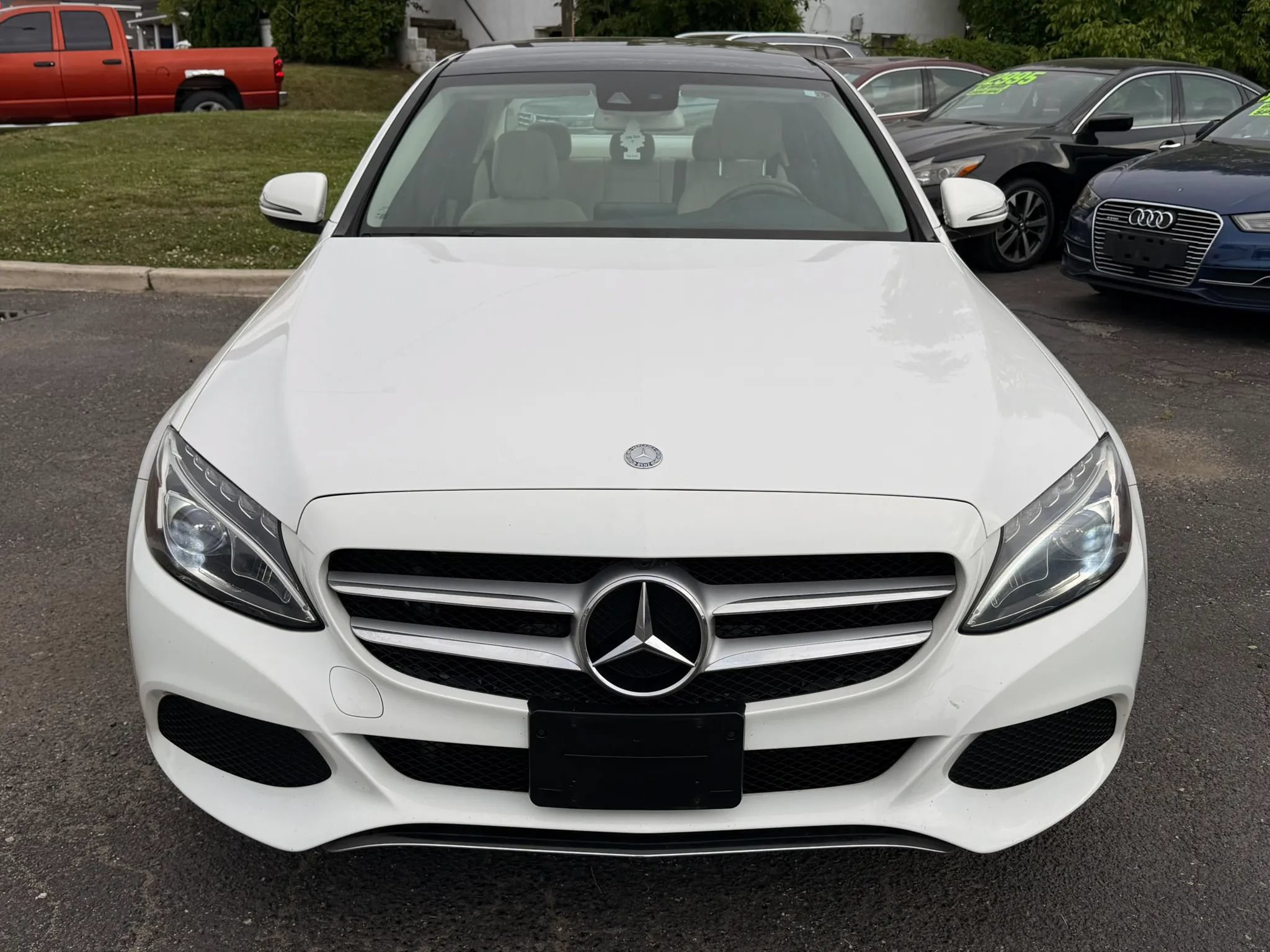 Used 2017 Mercedes-Benz C 300 4MATIC Sedan image 6