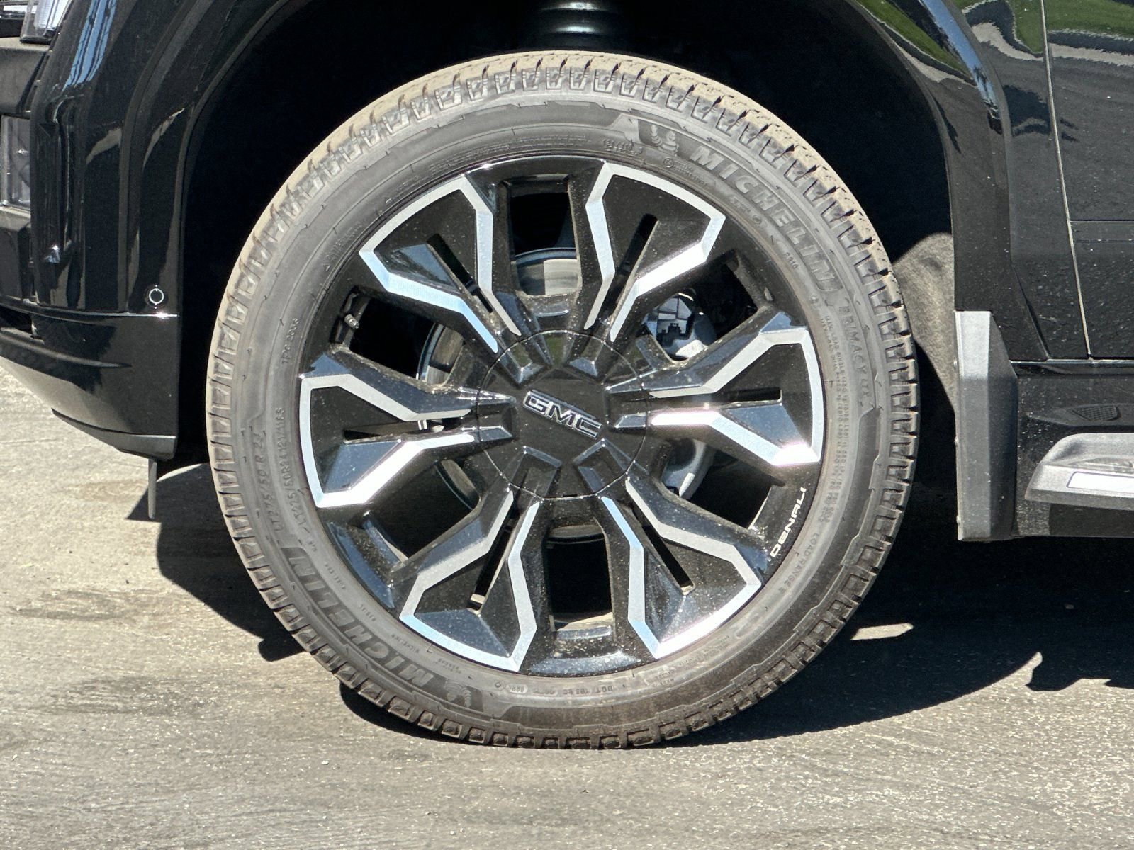 New 2025 GMC Sierra EV Denali AWD/4WD image 23