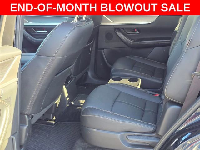 Used 2024 MAZDA CX-90 Plug-In Hybrid w/ Premium Pkg image 16
