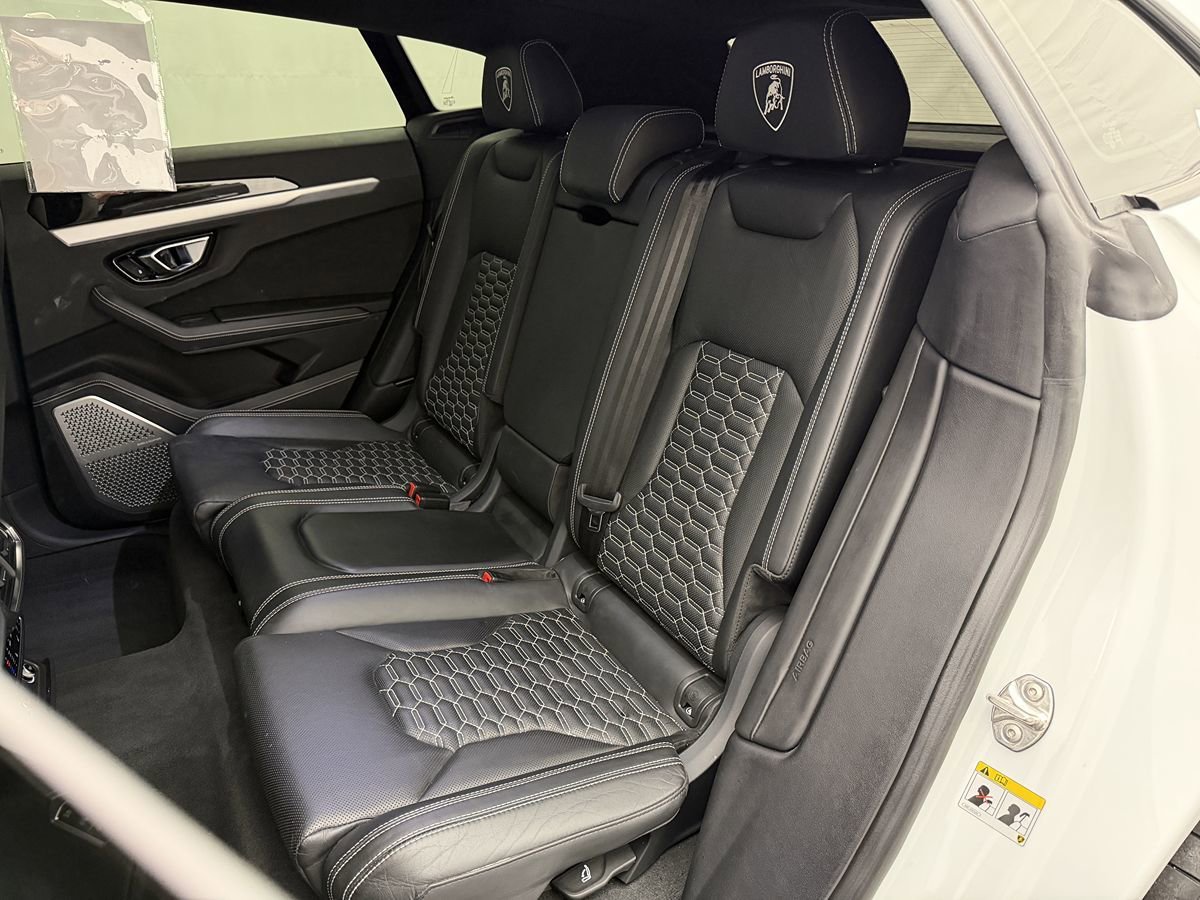 Used 2021 Lamborghini Urus AWD/4WD image 52