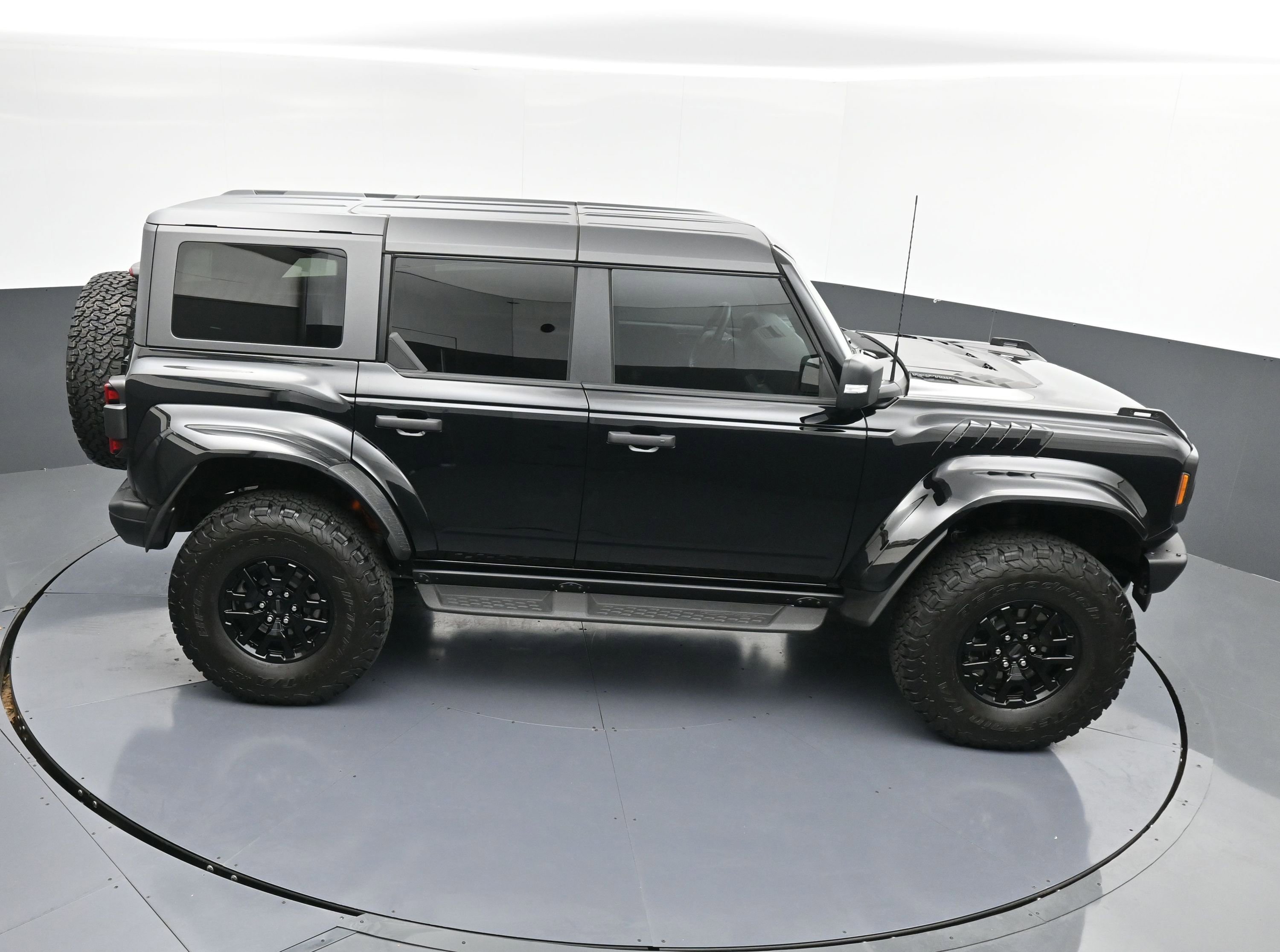 Used 2024 Ford Bronco Raptor image 41