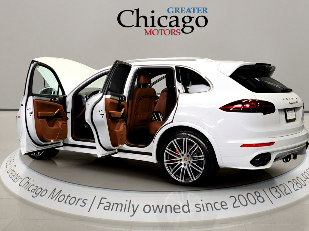 Used 2017 Porsche Cayenne GTS AWD/4WD image 8