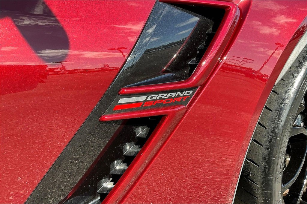 Used 2019 Chevrolet Corvette Grand Sport RWD image 25