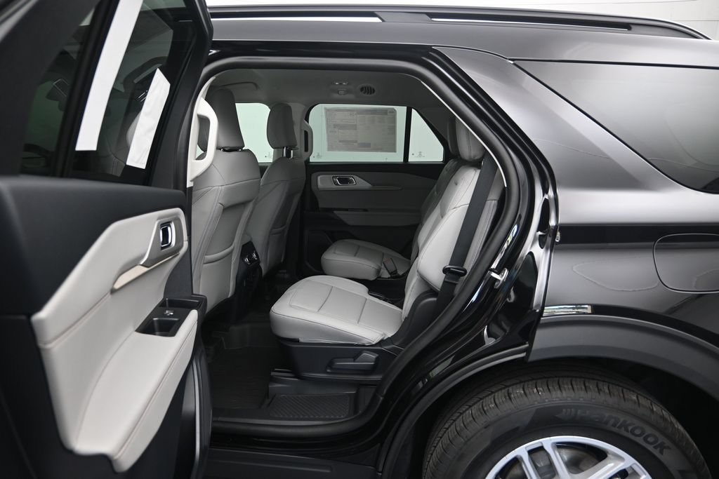 New 2026 Ford Explorer Active w/ Active Comfort Package RWD image 22
