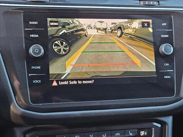 Used 2018 Volkswagen Tiguan SE image 17