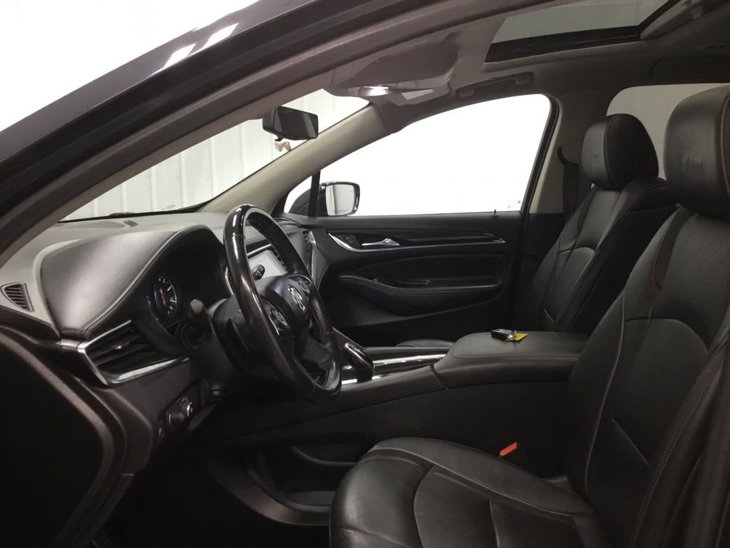 Used 2021 Buick Enclave Avenir w/ Avenir Technology Package image 5