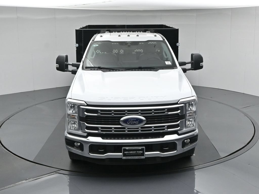 New 2026 Ford F350 XL w/ XL Chrome Package RWD image 31