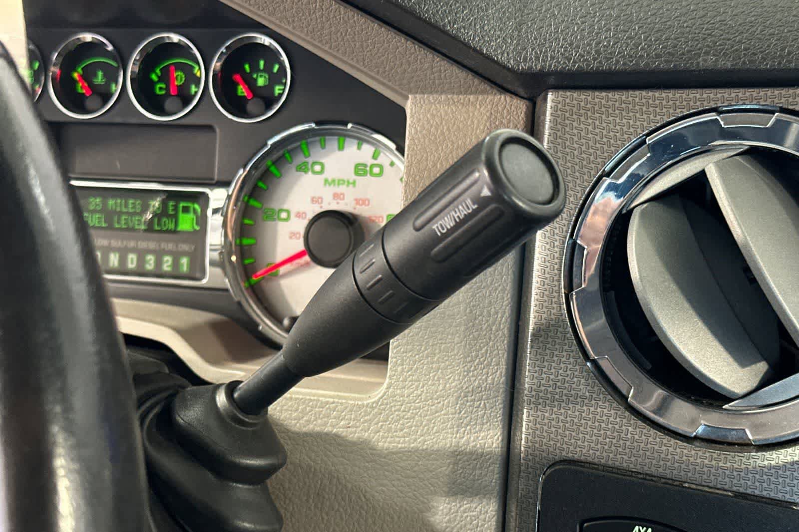 Used 2008 Ford F250 FX4 AWD/4WD image 21
