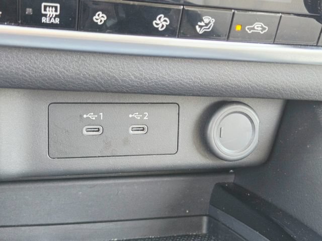 Used 2025 Nissan Rogue SV AWD/4WD image 27