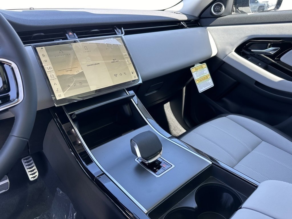 Used 2024 Land Rover Range Rover Evoque Dynamic SE image 20