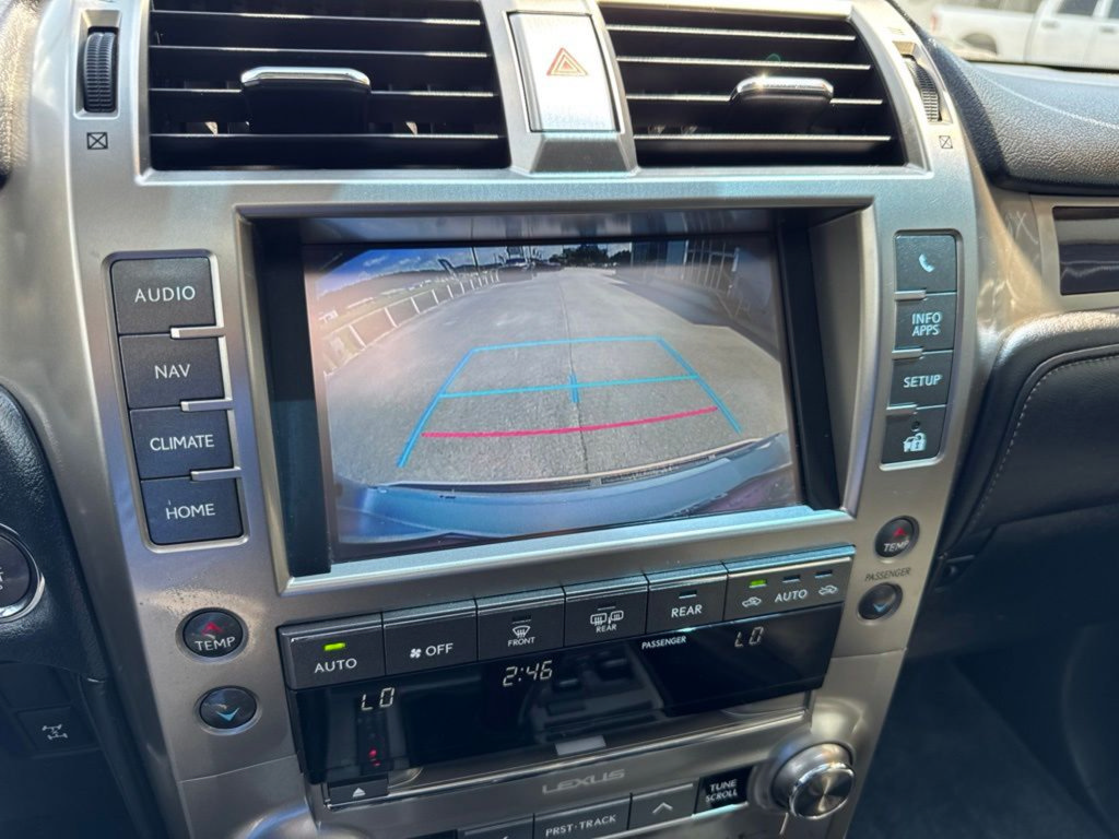 Used 2018 Lexus GX 460 Premium w/ Premium Package AWD/4WD image 15