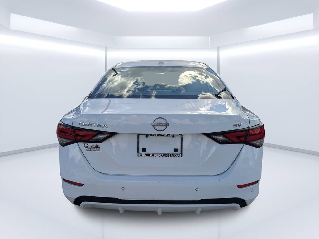 Used 2024 Nissan Sentra SV FWD image 5