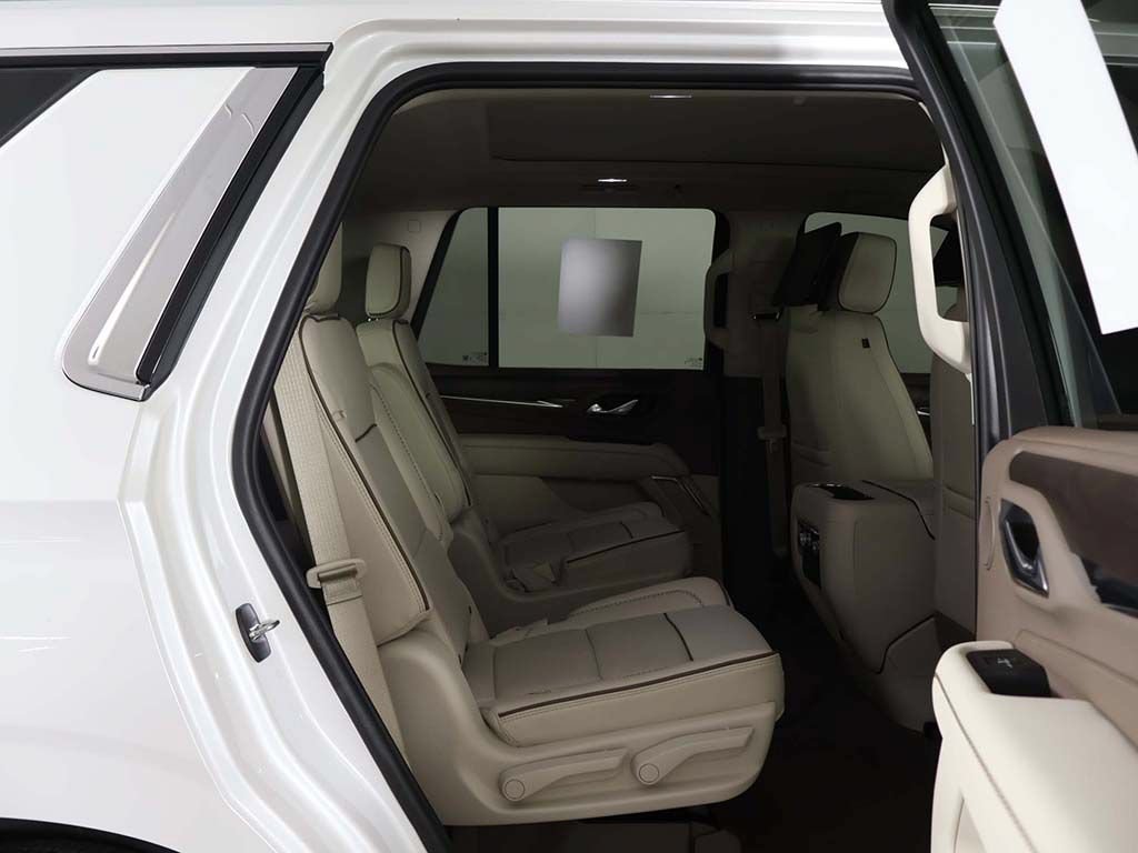 Used 2024 GMC Yukon Denali AWD/4WD image 40
