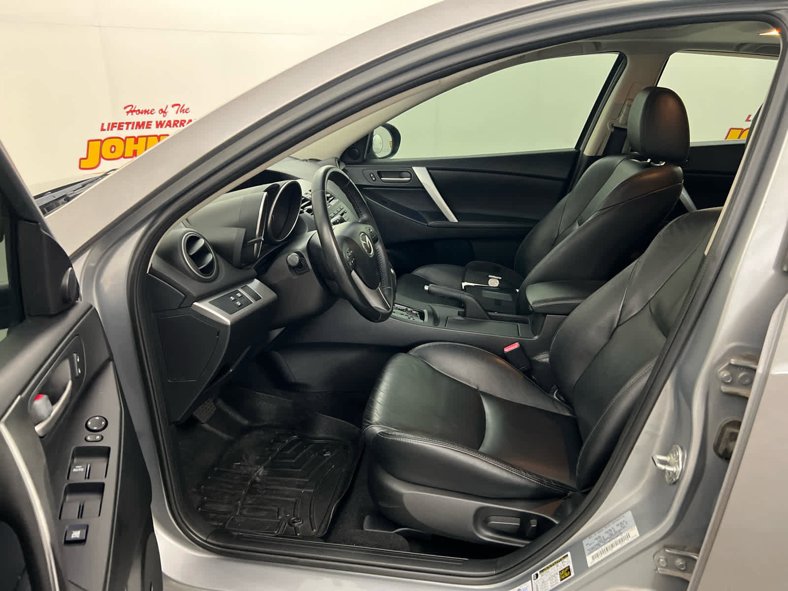 Used 2012 MAZDA MAZDA3 s Grand Touring w/ Tech Pkg image 11