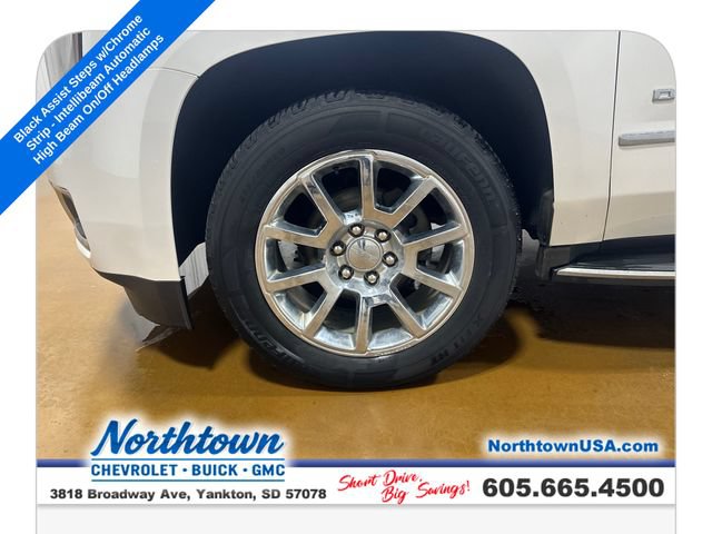 Used 2017 GMC Yukon Denali w/ Open Road Package AWD/4WD image 13