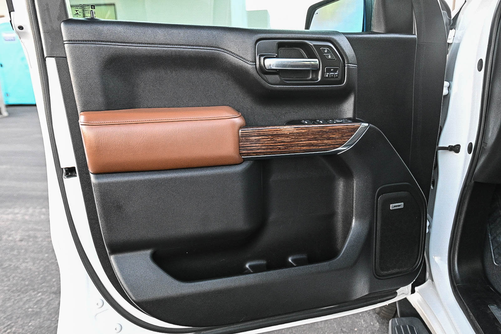 Used 2019 Chevrolet Silverado 1500 High Country image 21