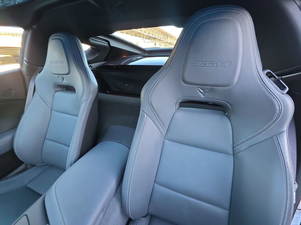Used 2017 Chevrolet Corvette Z06 image 26