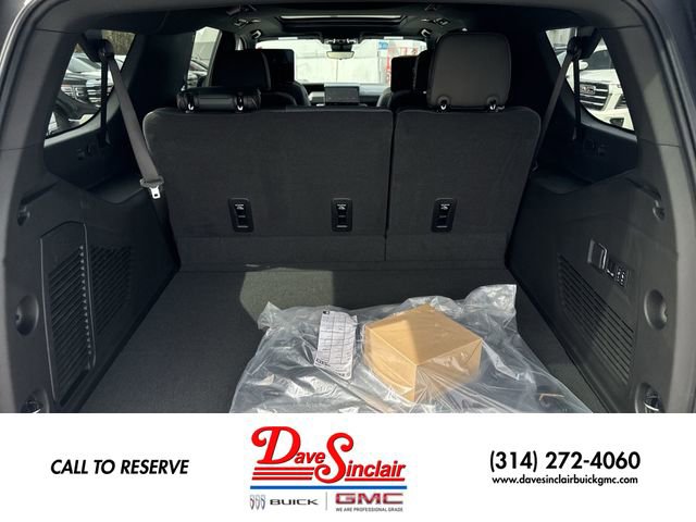 New 2026 GMC Yukon XL AT4 w/ AT4 Premium Plus Package AWD/4WD image 25