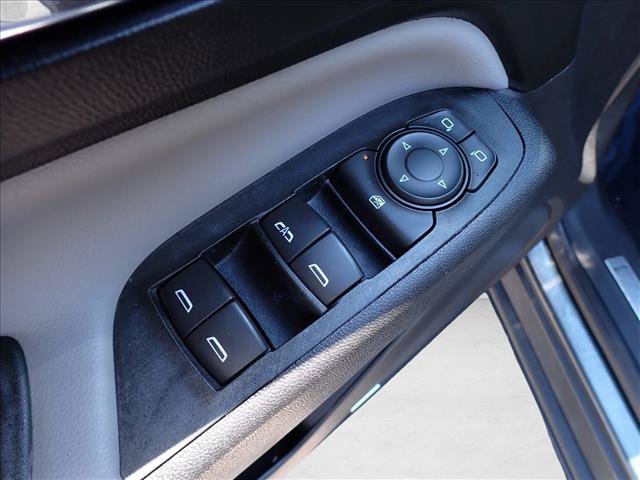 Used 2018 Chevrolet Equinox Premier AWD/4WD image 15