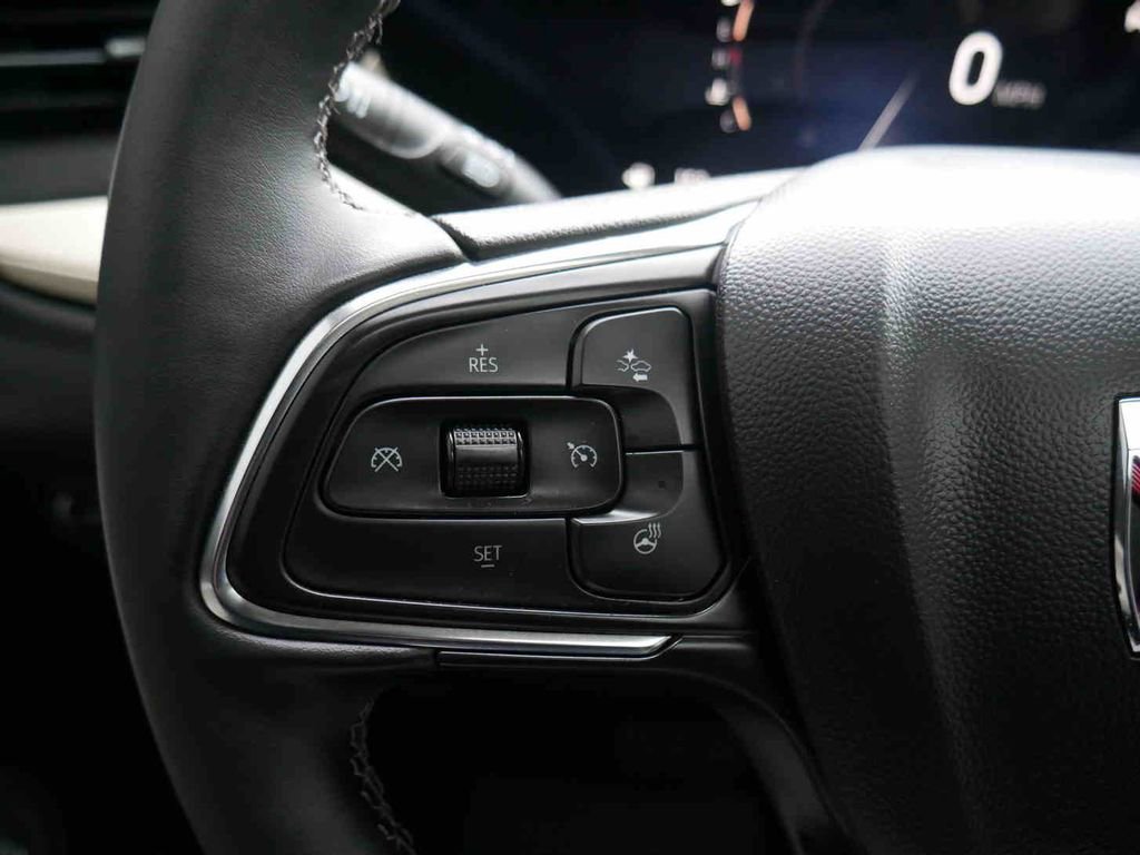 Used 2024 Buick Encore GX Avenir w/ Avenir Technology Package image 37
