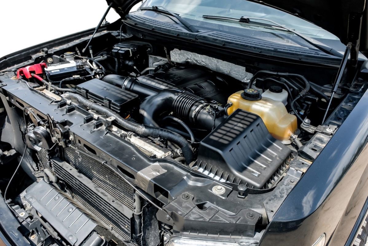 Used 2012 Ford F150 Lariat w/ Lariat Plus Pkg AWD/4WD image 54