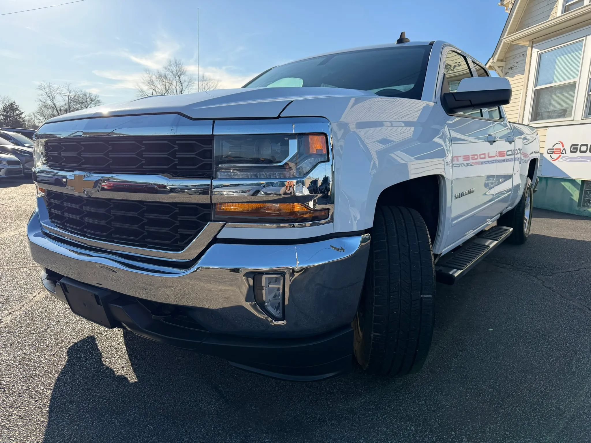 Used 2019 Chevrolet Silverado 1500 LT w/ All Star Edition AWD/4WD image 9