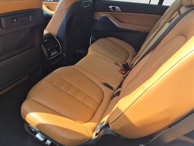 Used 2022 BMW X7 xDrive40i AWD/4WD image 18