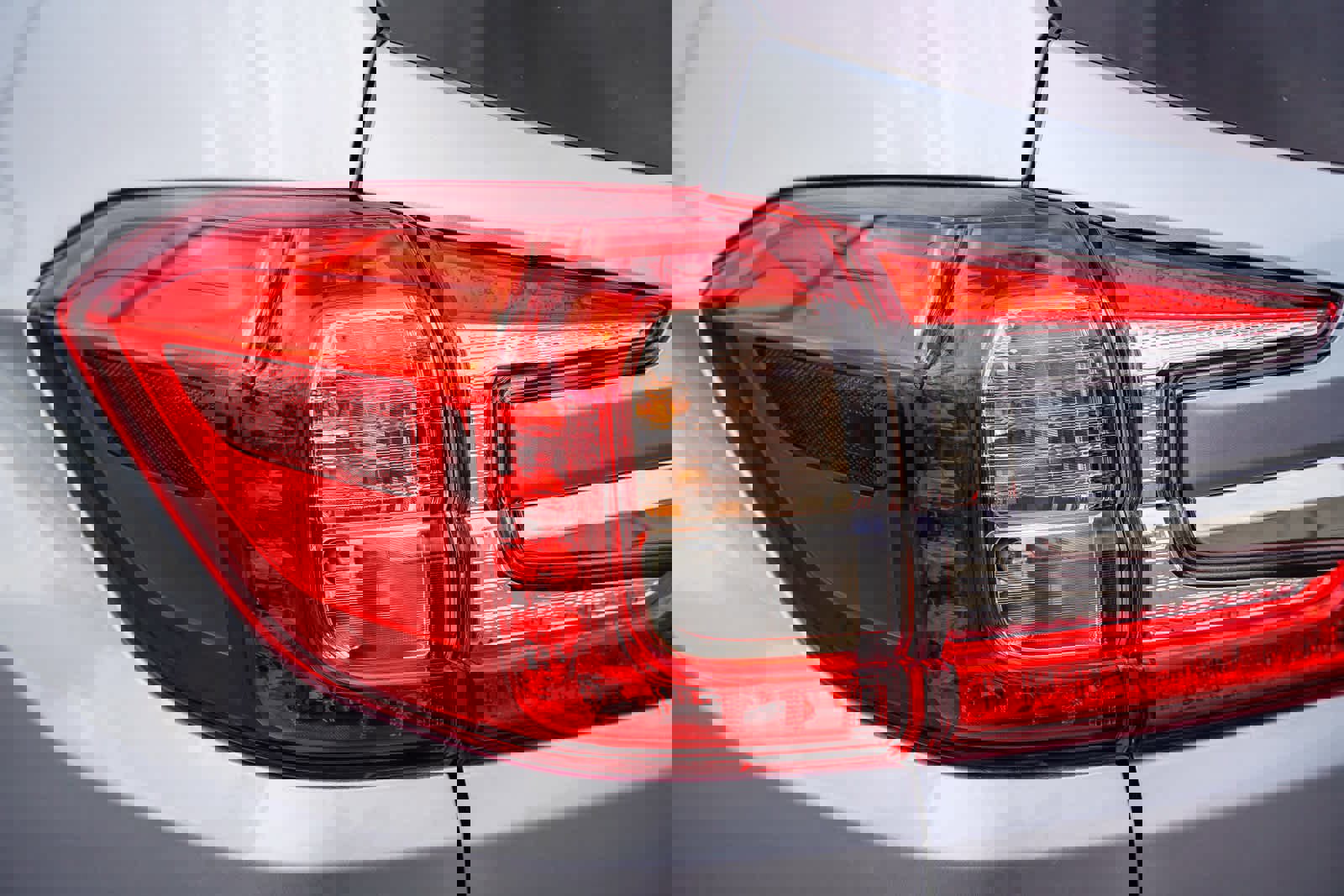 New 2025 Subaru Ascent Touring image 7