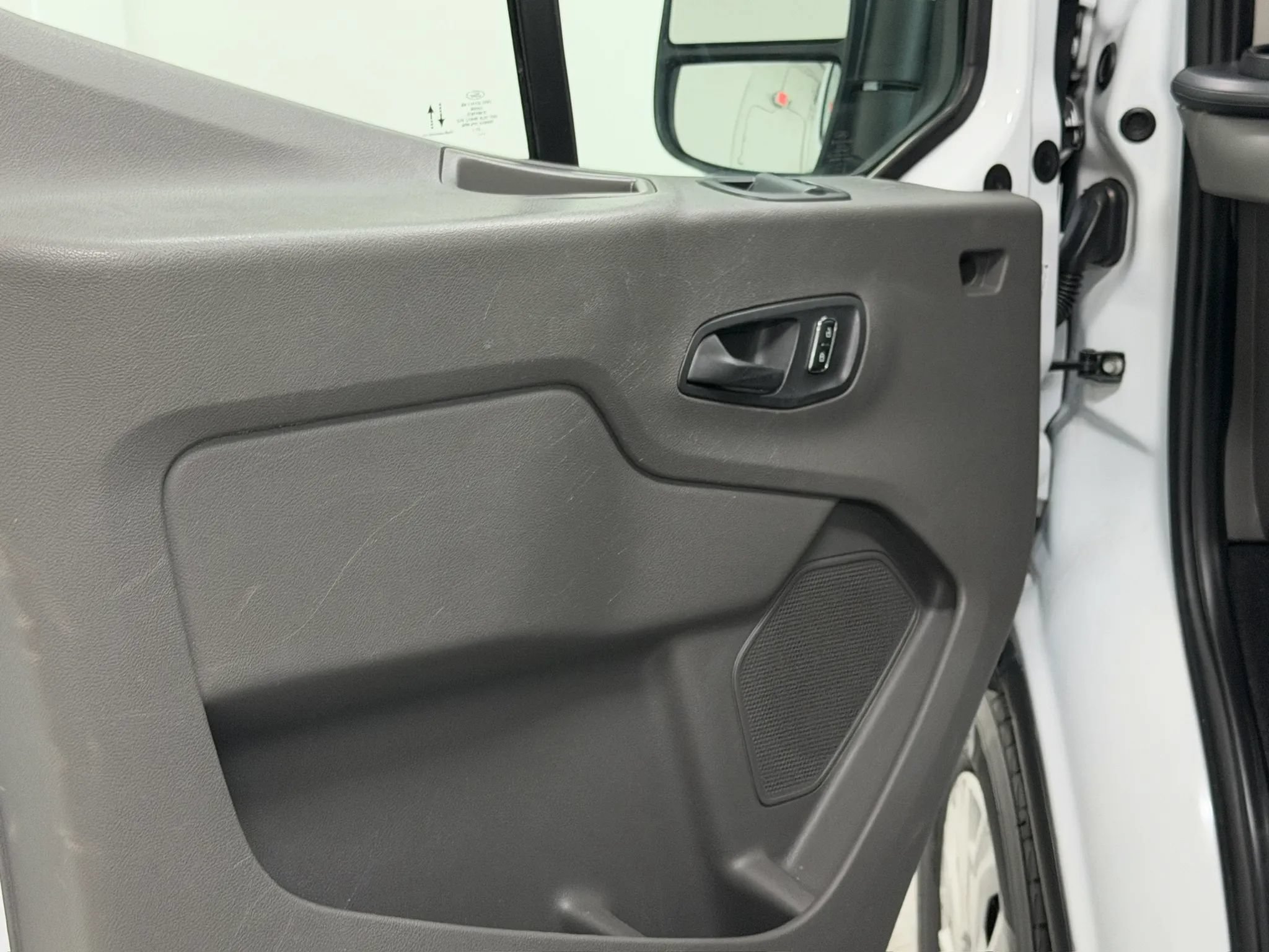 Used 2023 Ford Transit 350 XLT RWD image 16