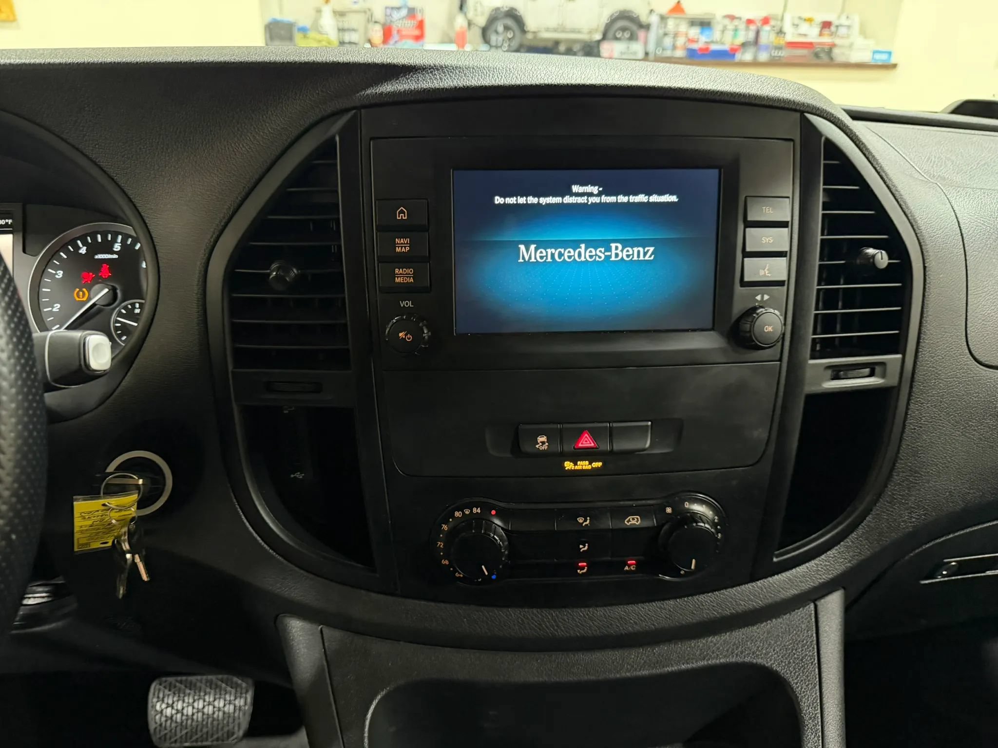 Used 2021 Mercedes-Benz Metris image 43