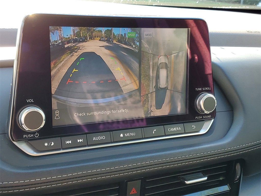 Certified 2021 Nissan Rogue SV w/ Premium Package image 25