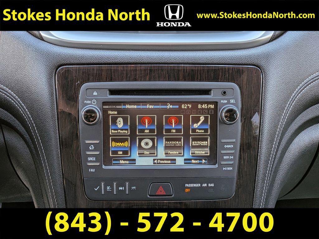Used 2017 Chevrolet Traverse LT image 23