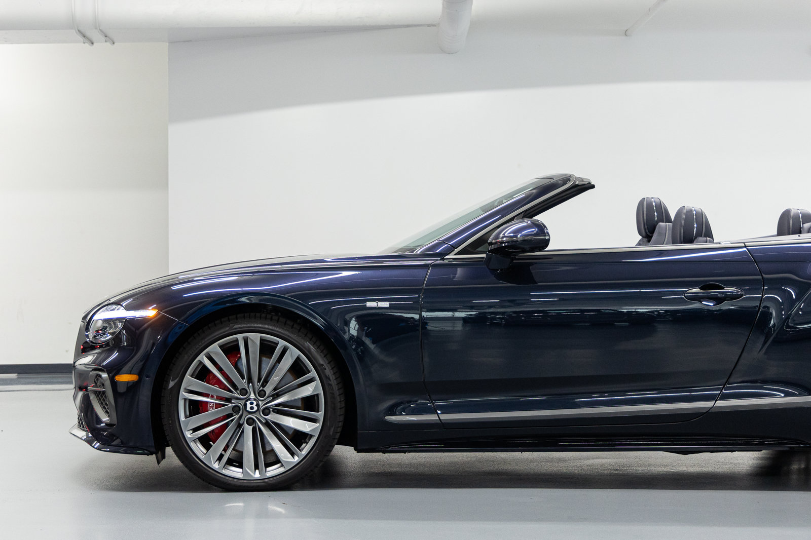 Certified 2025 Bentley Continental GT Speed w/ First Edition Specification AWD/4WD image 12