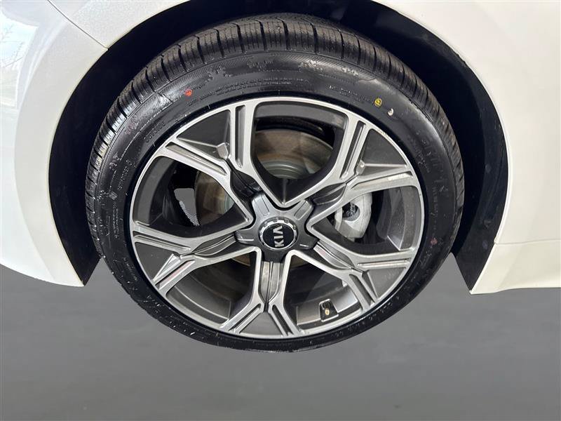 Used 2021 Kia Stinger GT-Line AWD/4WD image 22