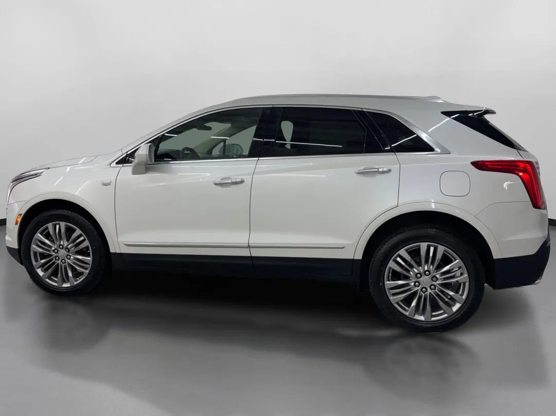 Used 2017 Cadillac XT5 Premium Luxury image 5