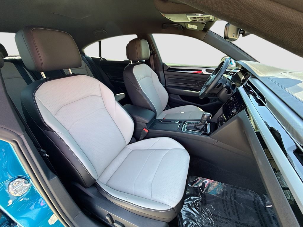 Used 2023 Volkswagen Arteon SE image 29